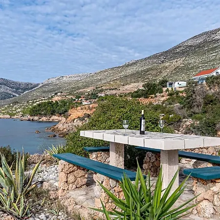Holiday home Amazing In With House Sea View Postup
