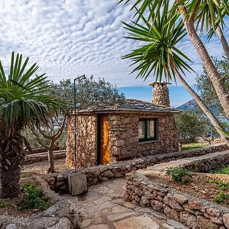 Amazing In With House Sea View Holiday home Postup